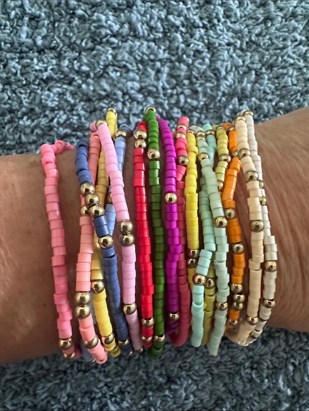 17 Colorful Stackable Seed Bead Bracelet Set - Multicolor